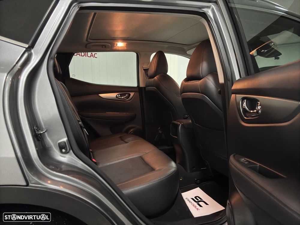 Nissan Qashqai 1.6 dCi Tekna Premium Pele S Alcantara Xtronic - 9