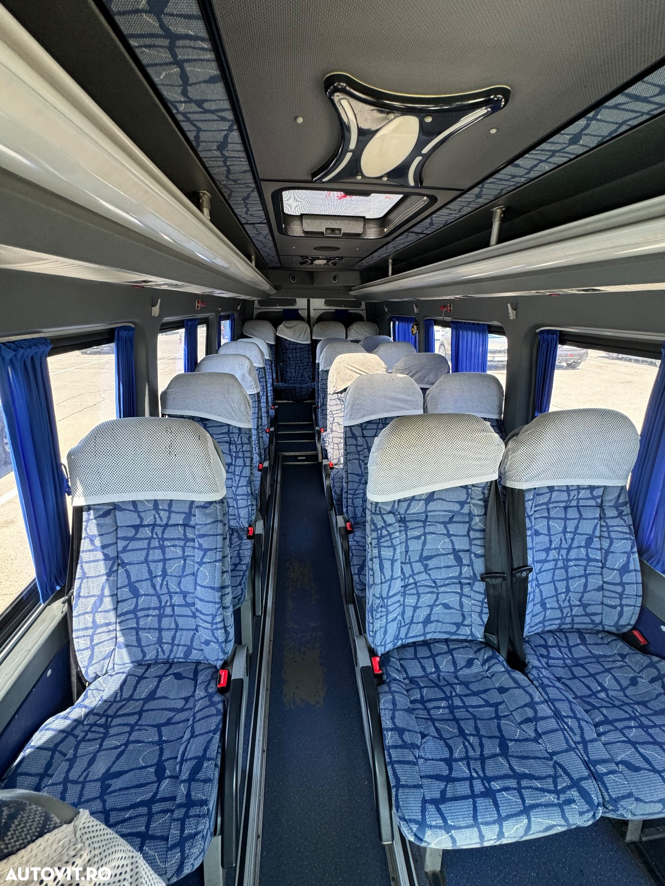 Mercedes-Benz Sprinter - 4