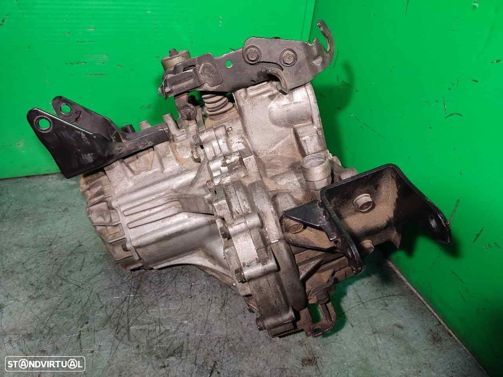 CAIXA VELOCIDADES HYUNDAI MATRIX 3850 - 4