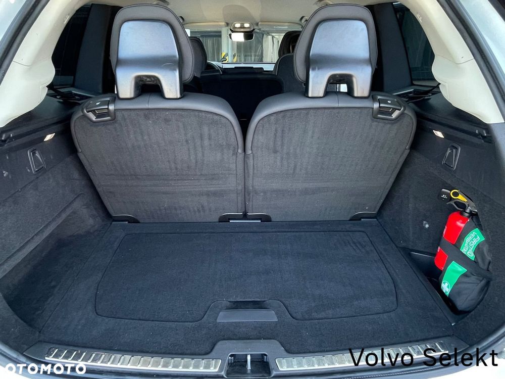 Volvo XC 90 B5 B AWD Plus Bright - 25