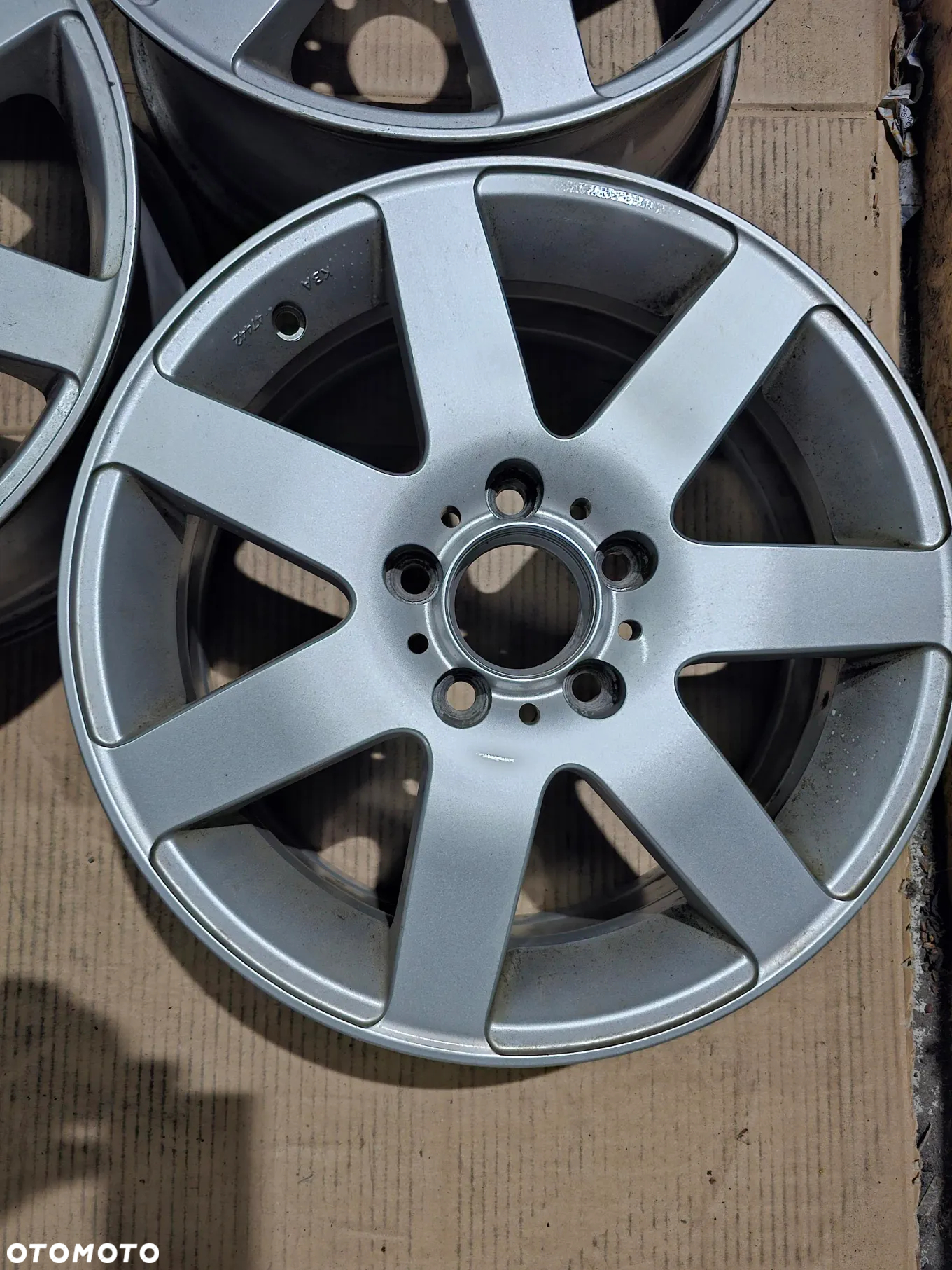 Felgi Aluminiowe 6,5-16 5x112x66,6 ET-50 PLATIN A013 - 3