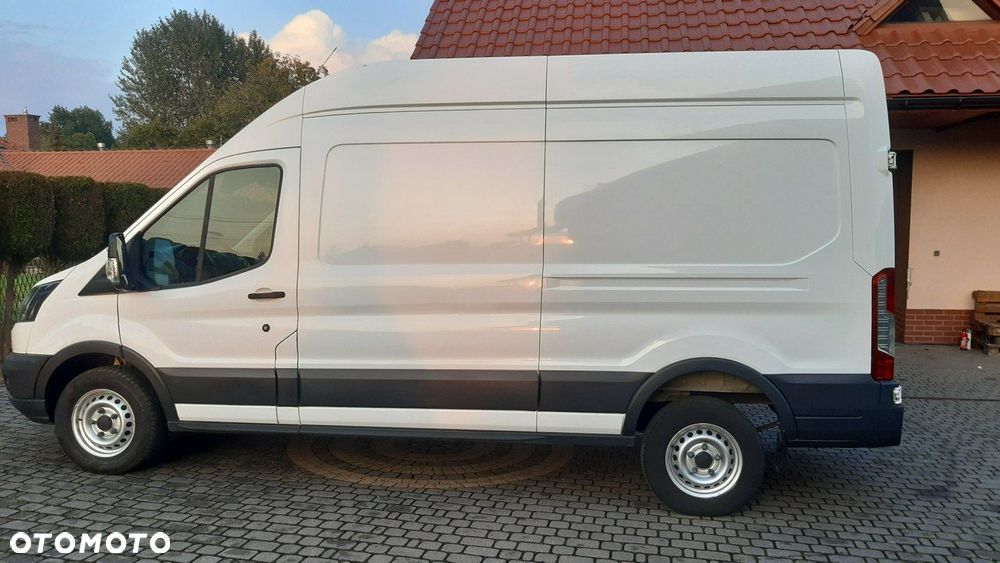 Ford Transit - 26