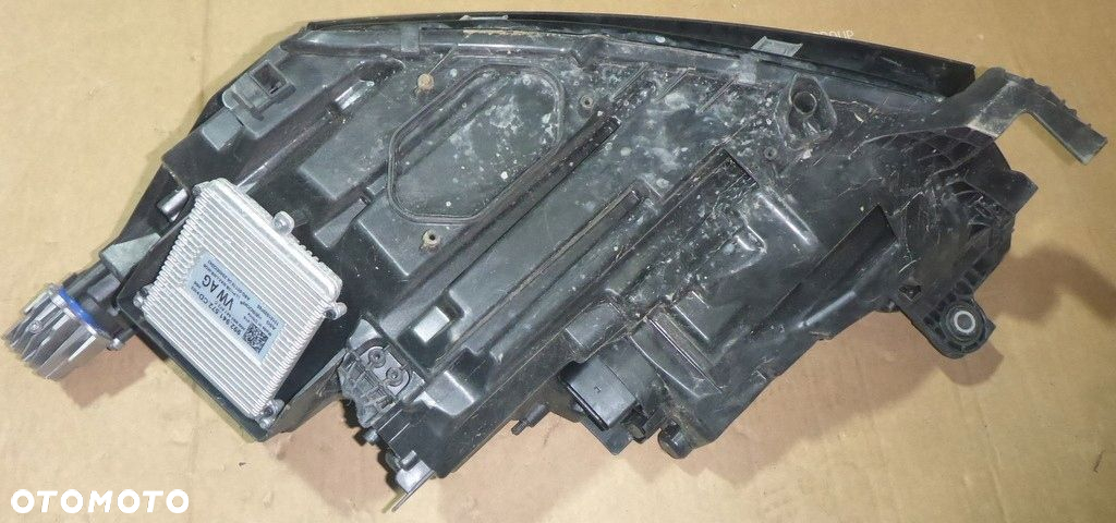 Skoda Octavia Reflektor Prawy 5E4941016A - 7