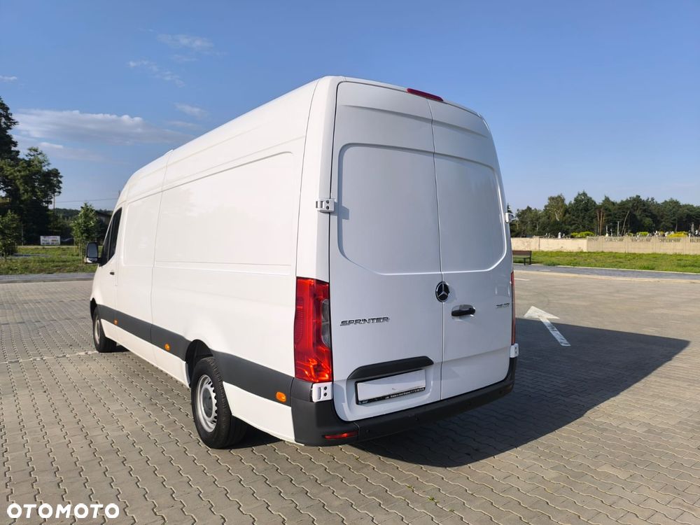 Mercedes-Benz Sprinter 315, Automat, Mroźnia, Chłodnia + Funkcja Grzania, Długi (4.25m) - 8