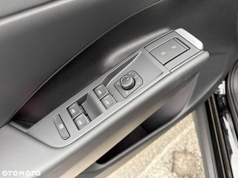 Volkswagen T-Roc 1.5 eTSI Style DSG - 26