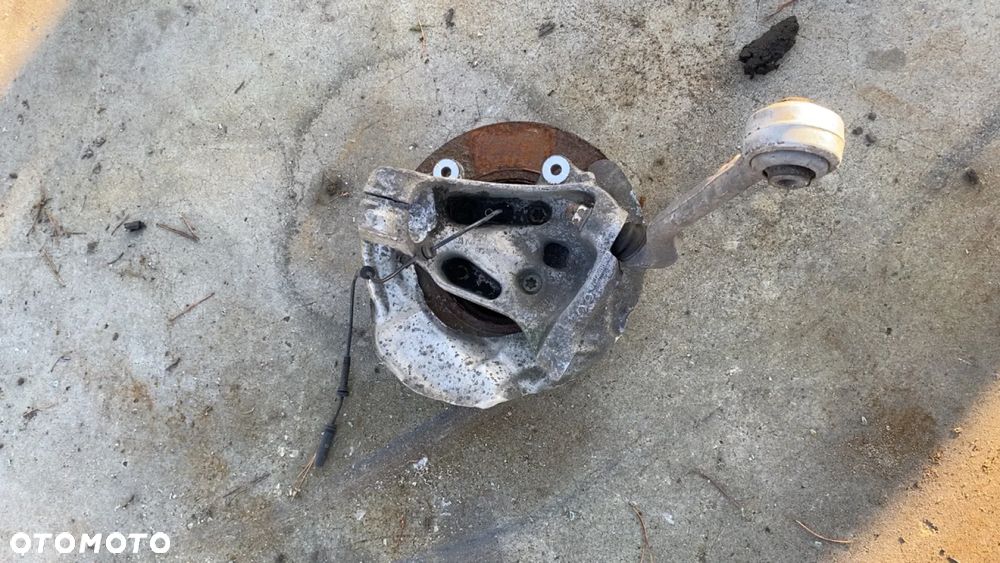 ZWROTNICA PIASTA PRAWA PRZÓD F30 F31 6792288 - 1