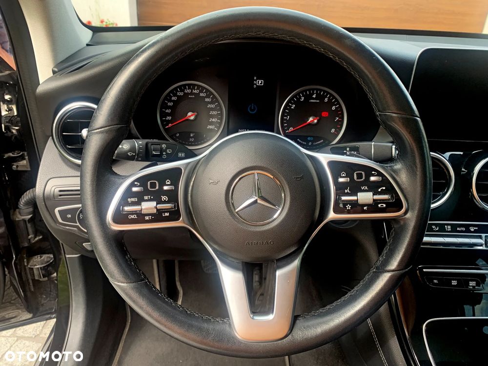 Mercedes-Benz GLC - 10