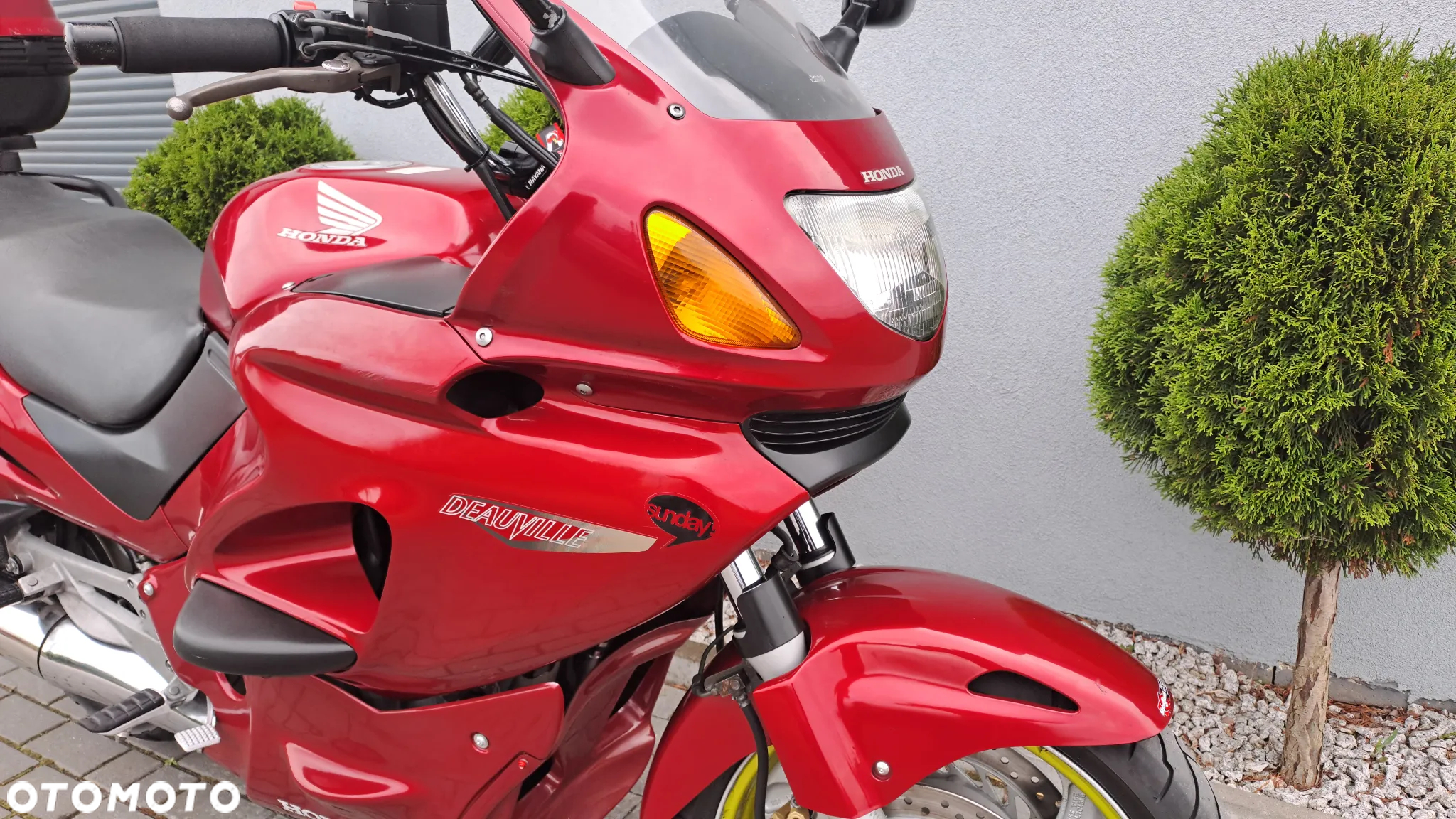Honda NTV - 10