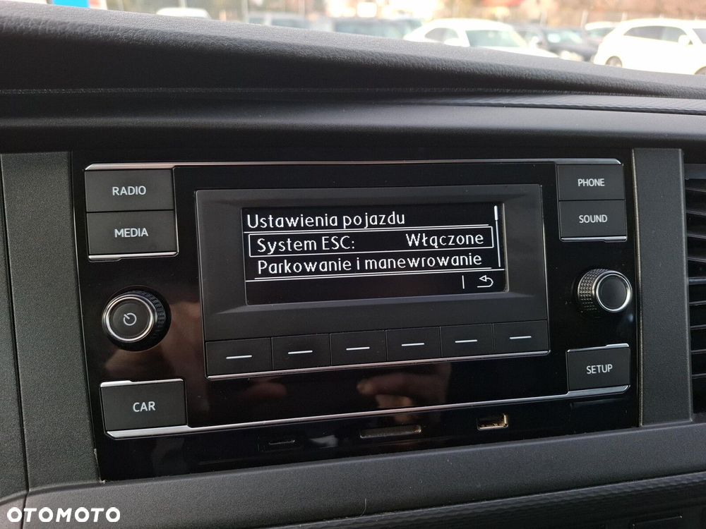 Volkswagen Transporter CARAVELLE 2.0 TDI 110KM - 20