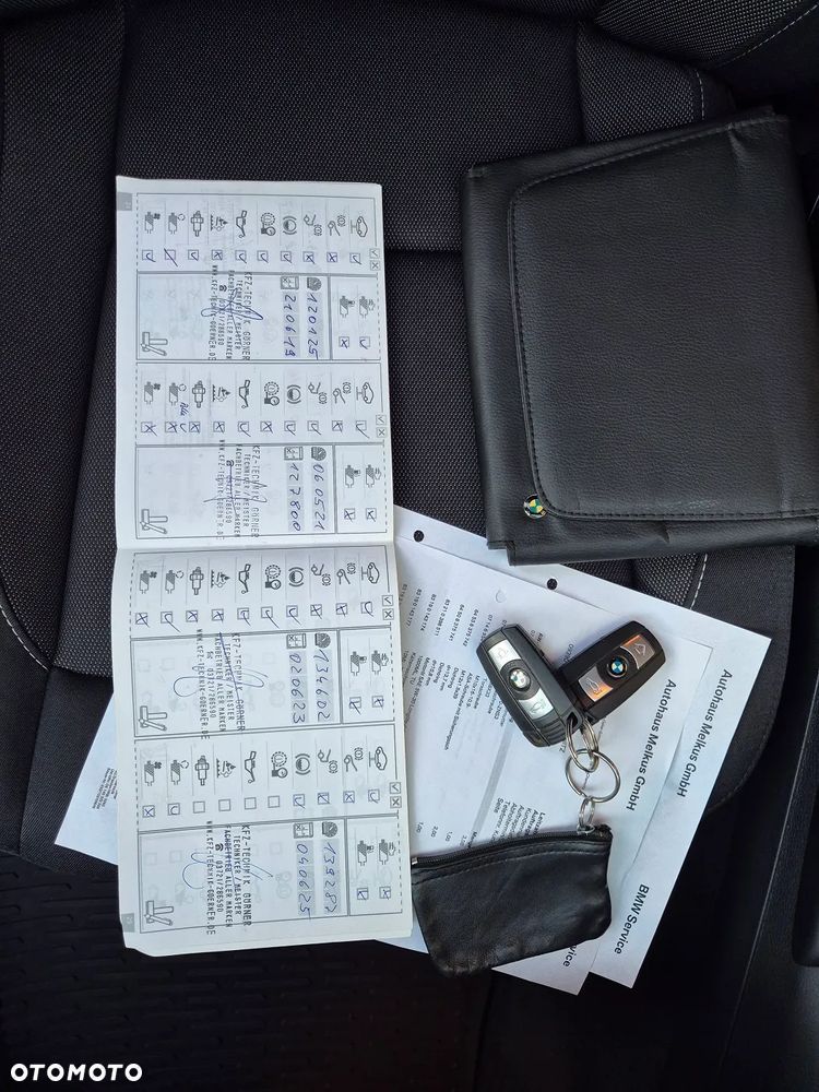 BMW Seria 1 - 35