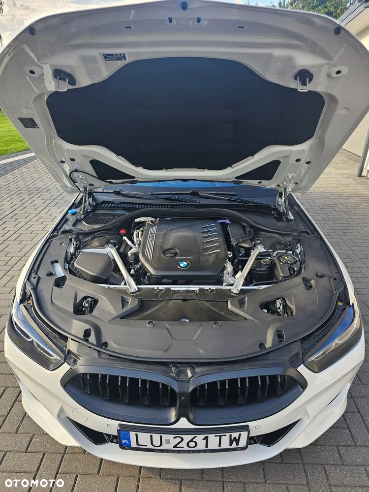 BMW Seria 8 840d xDrive mHEV - 20