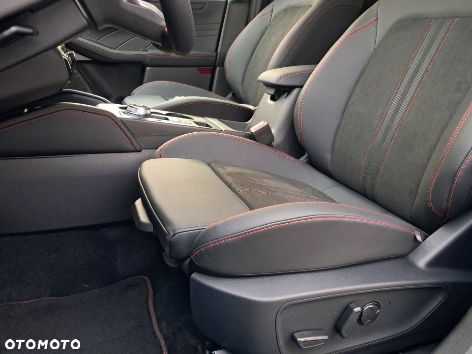 Ford Kuga - 6
