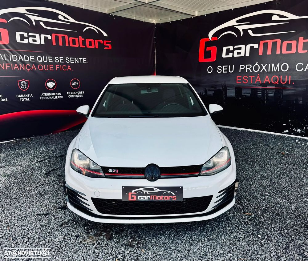 VW Golf 2.0 TSi GTI DSG - 2