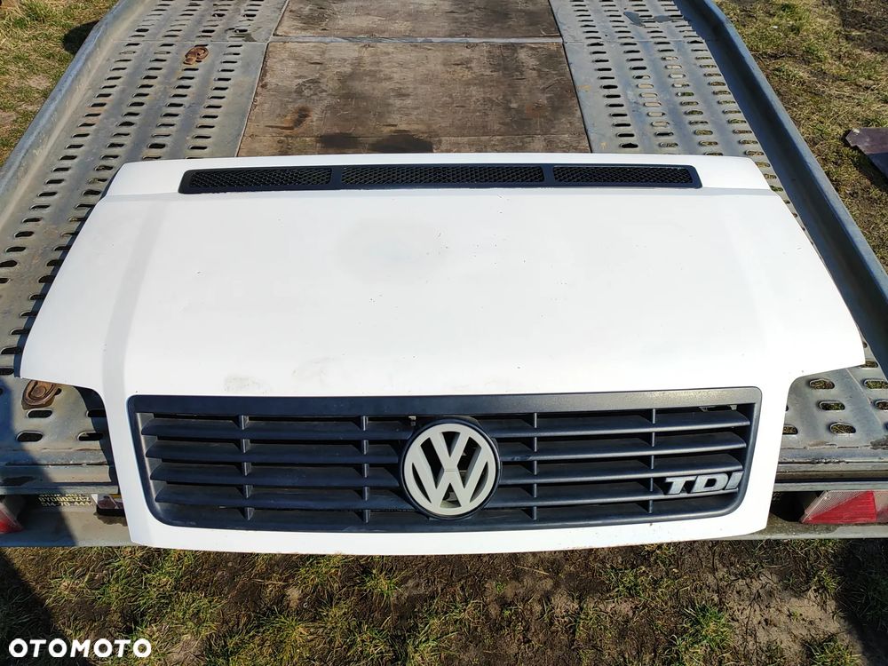 Volkswagen LT II 95+-06 maska przód przednia Biała kompletna do spodu powierzchowne naloty rdzawe