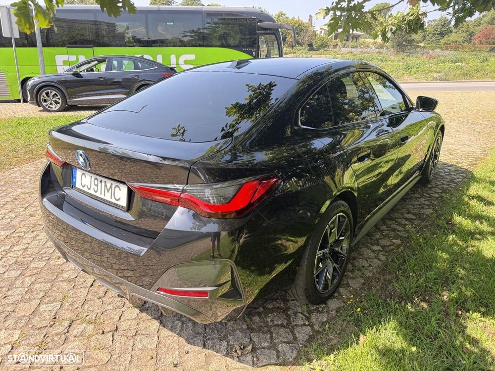 BMW i4 eDrive35 Pack Desportivo M - 9