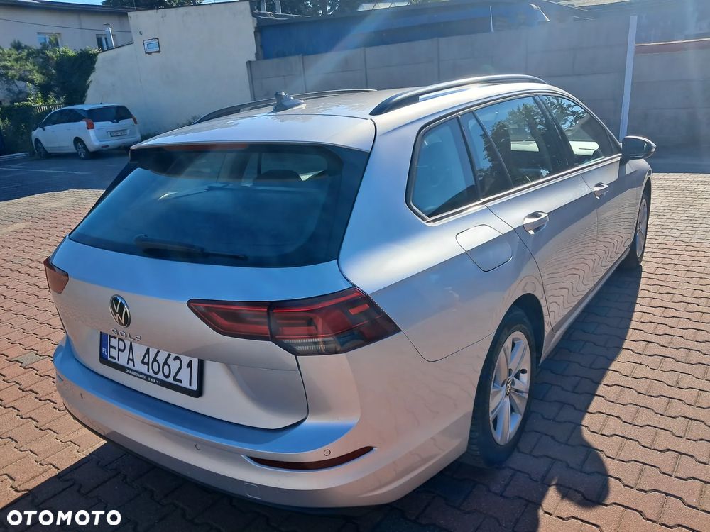 Volkswagen Golf - 5