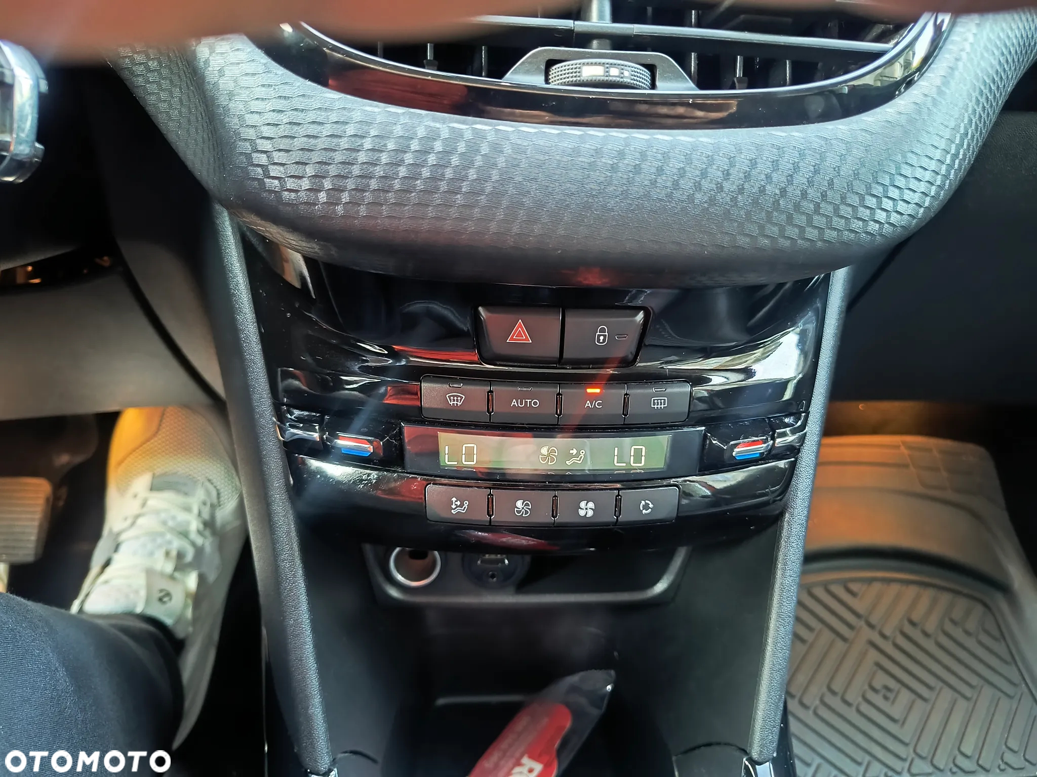 Peugeot 2008 PureTech 110 Stop&Start Crossway - 23