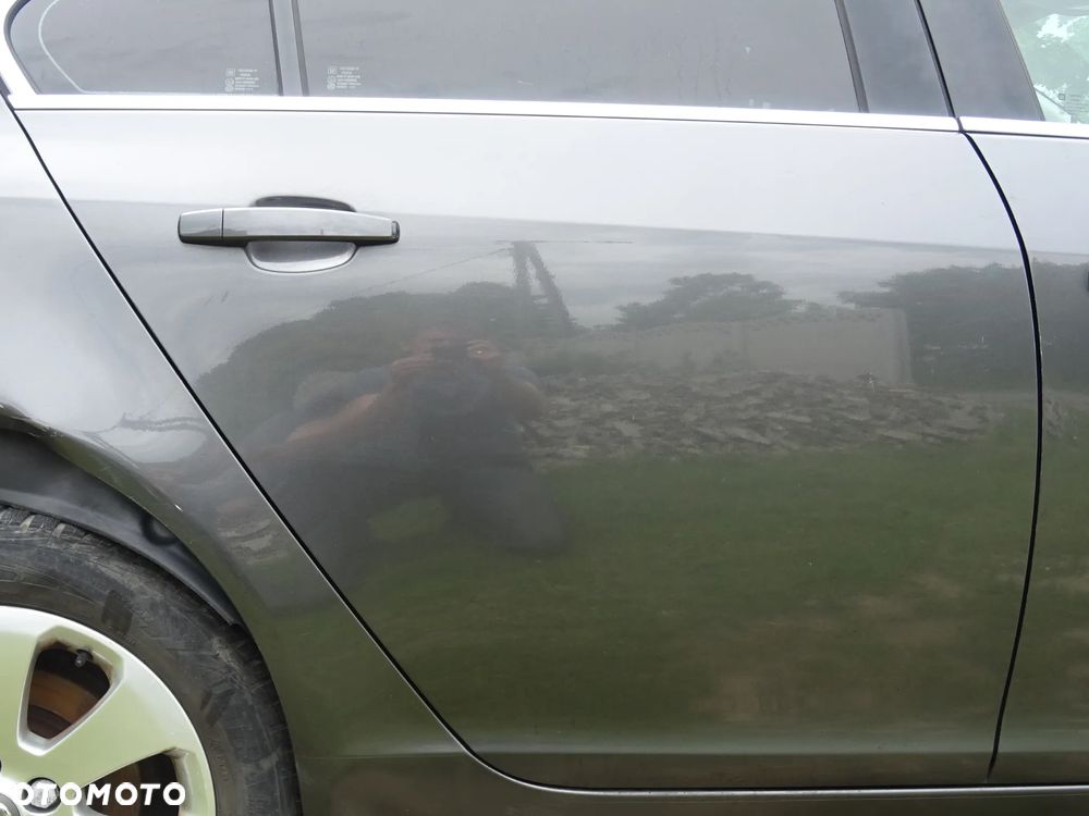 OPEL INSIGNIA A DRZWI PRAWY TYŁ PRAWE TYLNE Z177 - 2