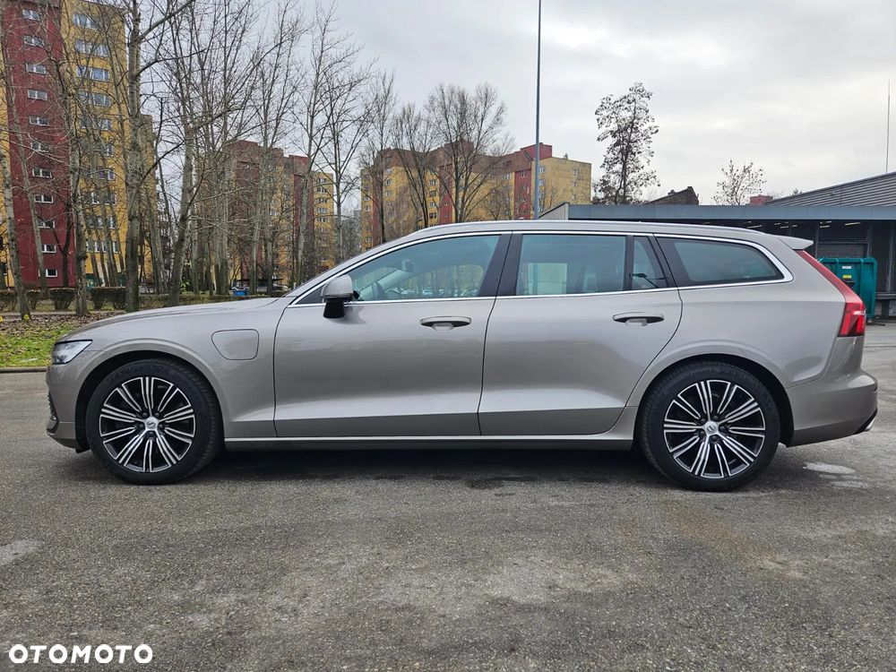 Volvo V60 T6 AWD Recharge Geartronic Inscription Expression - 3