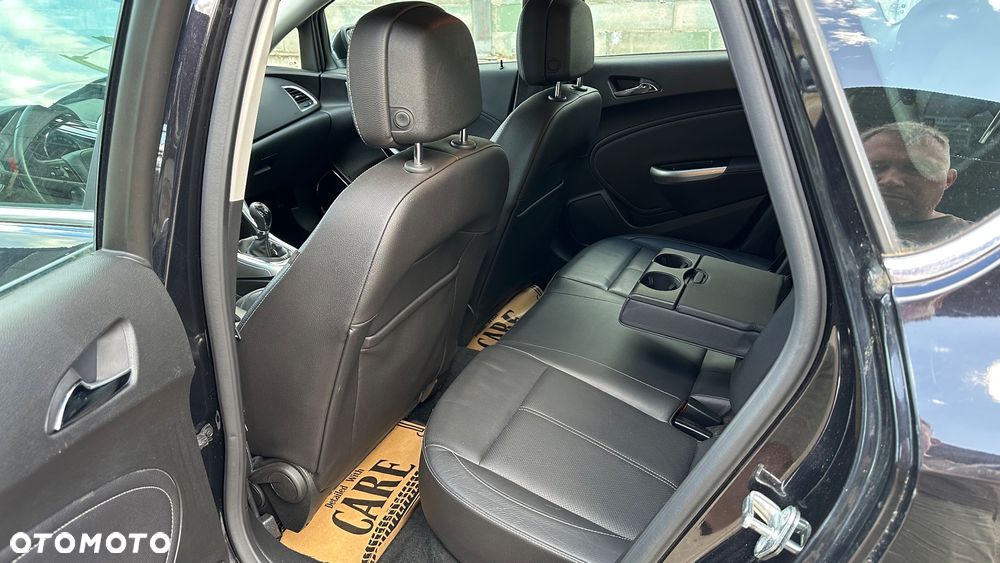 Opel Astra 1.4 Turbo Cosmo - 39