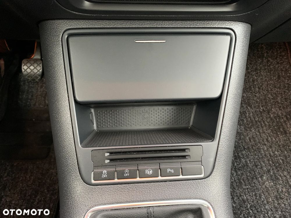 Volkswagen Tiguan 2.0 TDI BlueMot Trend&Fun - 17