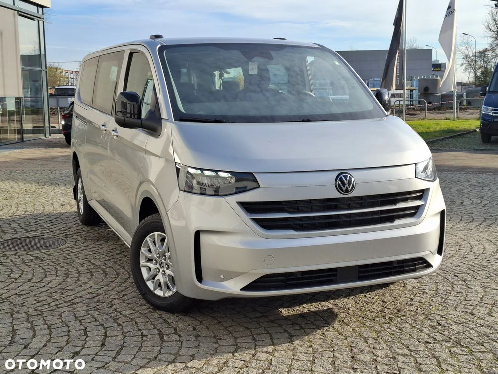 Volkswagen Caravelle - 11