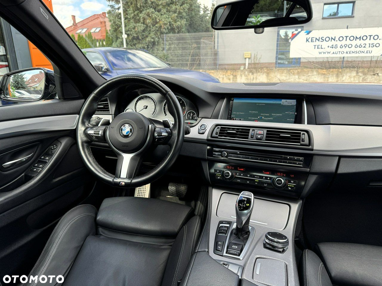 BMW Seria 5 525d xDrive - 36
