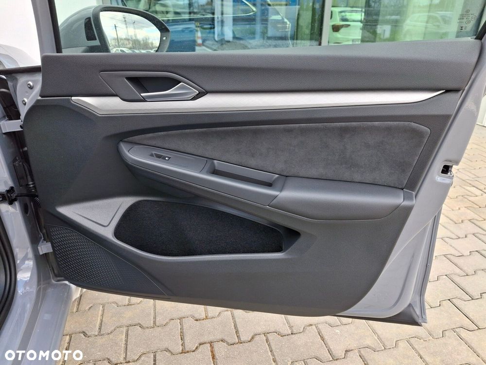 Volkswagen Golf - 15