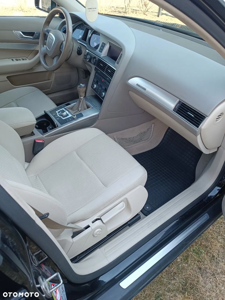 Audi A6 Limousine 2.4 Quattro - 6