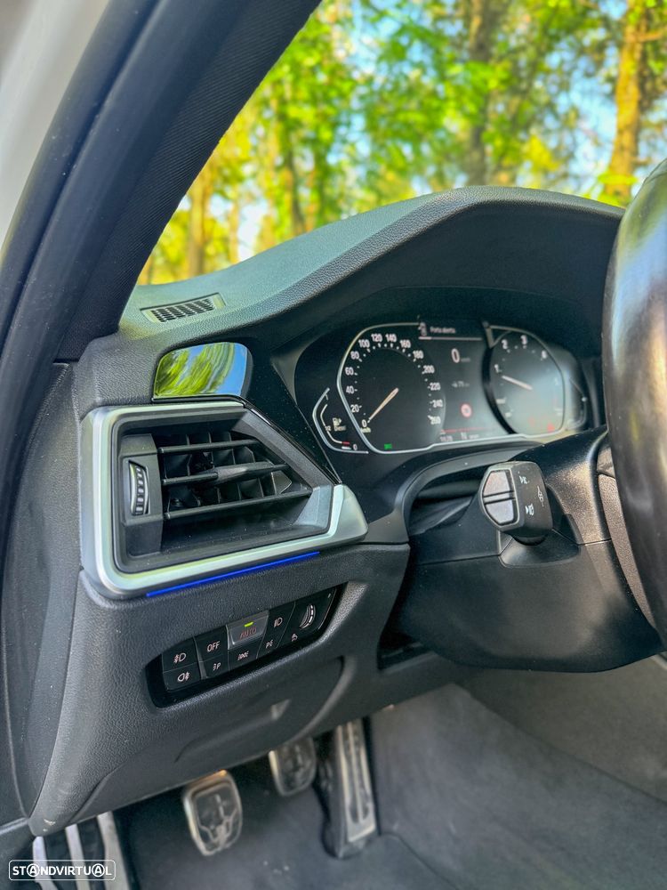 BMW 318 d Touring Pack M - 13