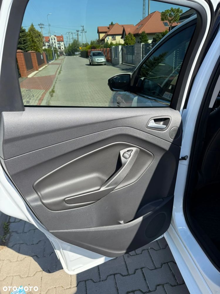 Ford Kuga 2.0 TDCi AWD ST-Line - 10