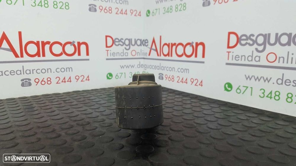 RETENTOR DA PORTA DIANTEIRA DIREITA AUDI A5 COUPE (8T) 2.7 TDI - 2