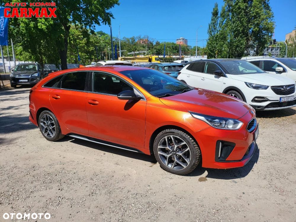 Kia ProCeed 1.6 CRDi SCR GT LINE - 9