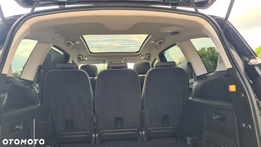 Ford S-Max 2.0 TDCi DPF Titanium - 17