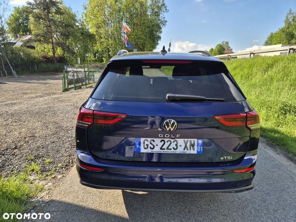 Volkswagen Golf 1.0 eTSI OPF DSG Active - 8