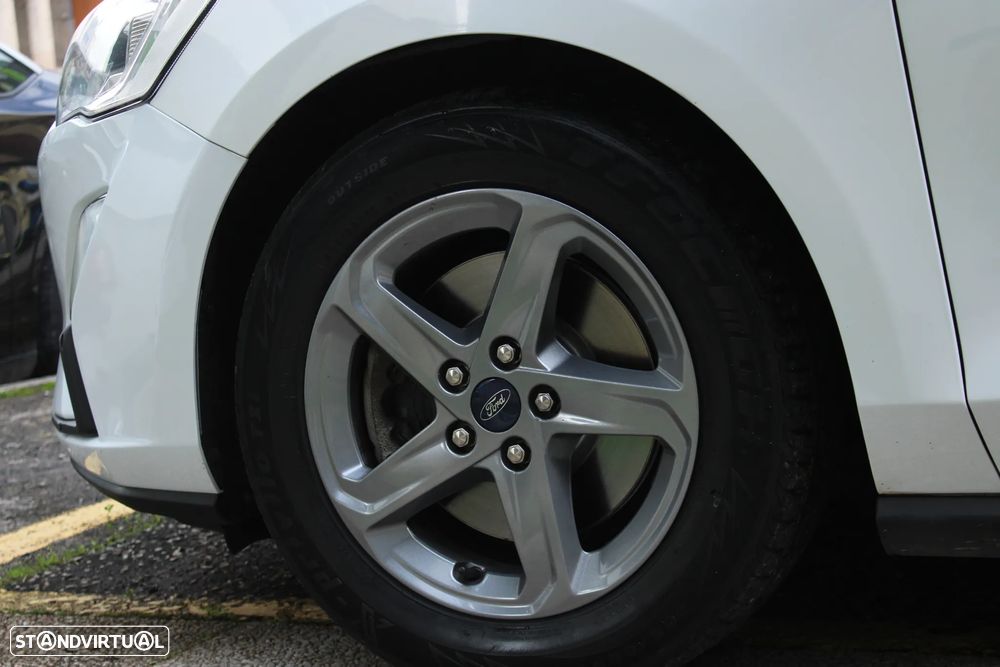 Ford Focus SW 1.5 TDCi EcoBlue Active - 14