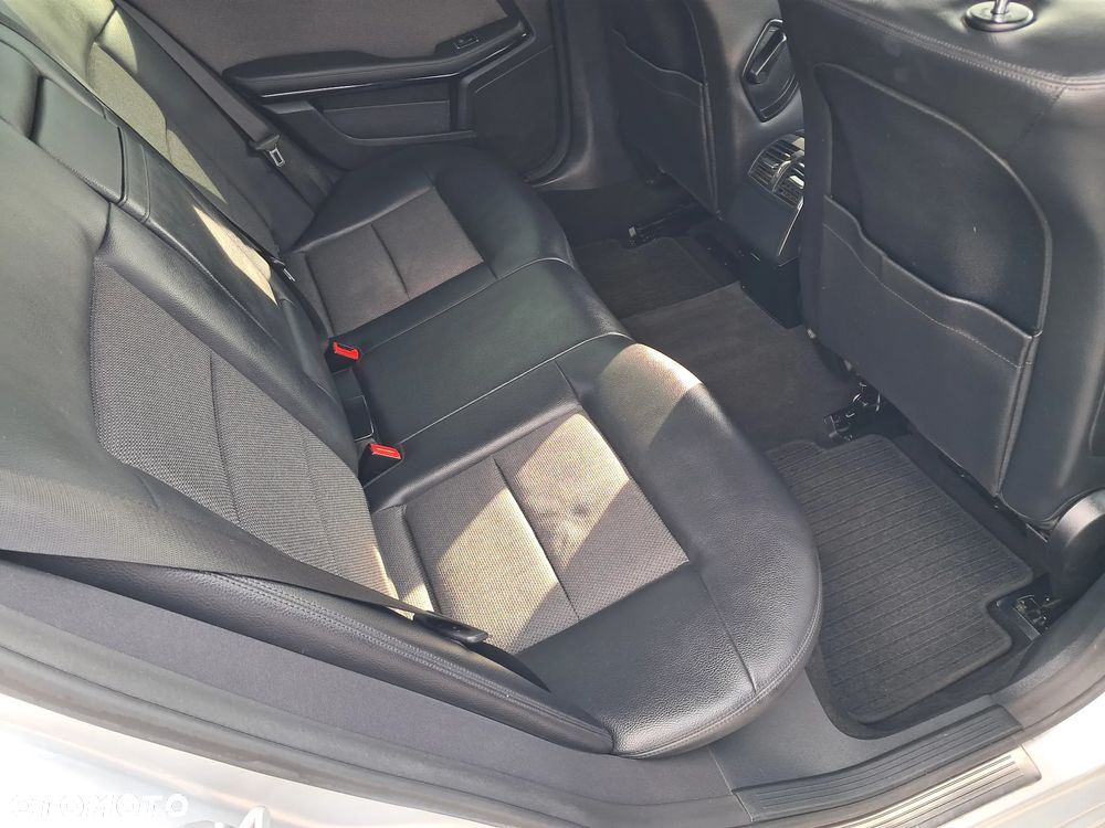 Mercedes-Benz Klasa E 200 CDI Avantgarde - 24