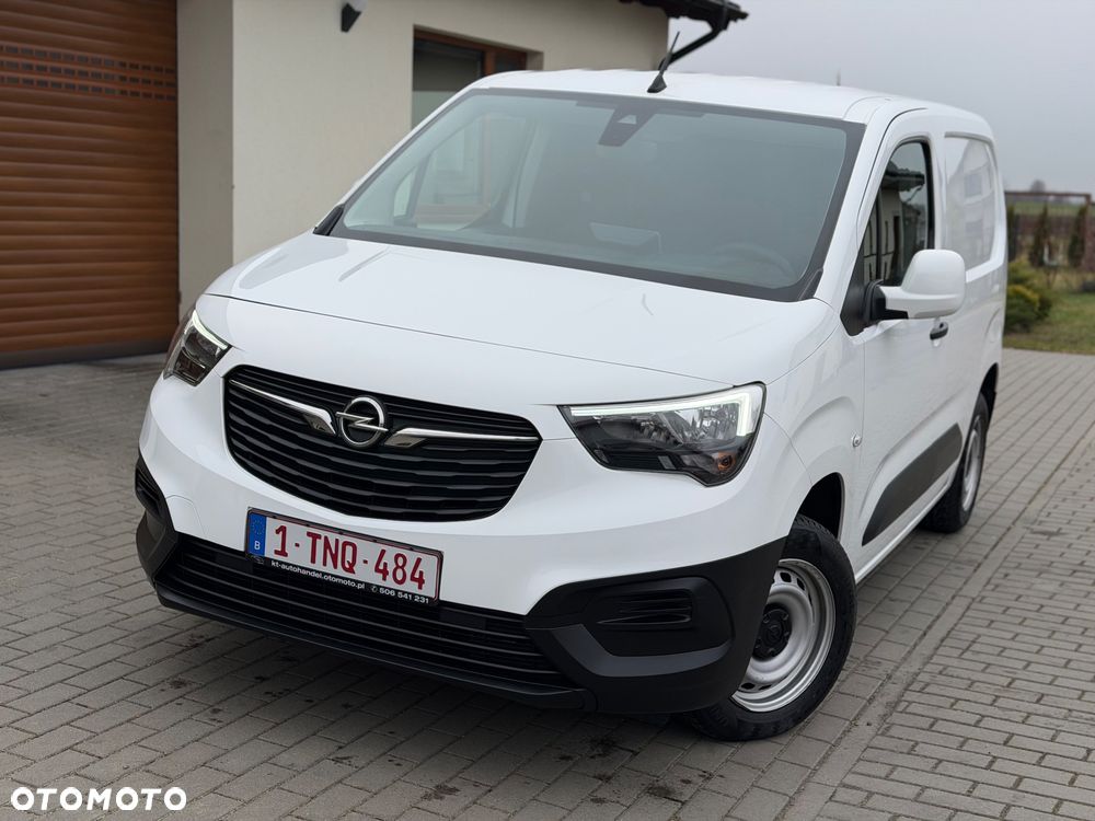 Opel COMBO - 18