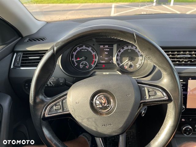 Skoda Octavia - 2