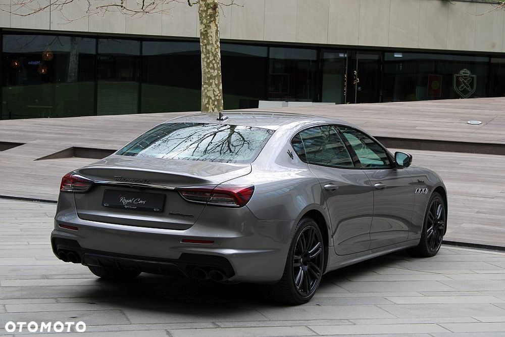 Maserati Quattroporte Modena - 4