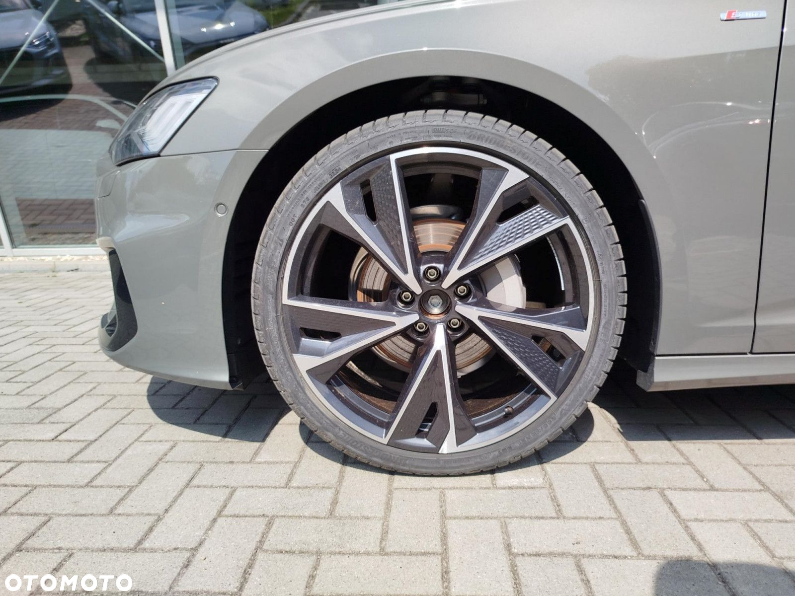 Audi A6 - 5