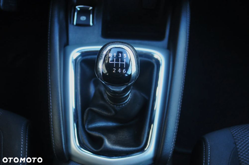 Nissan Qashqai - 18