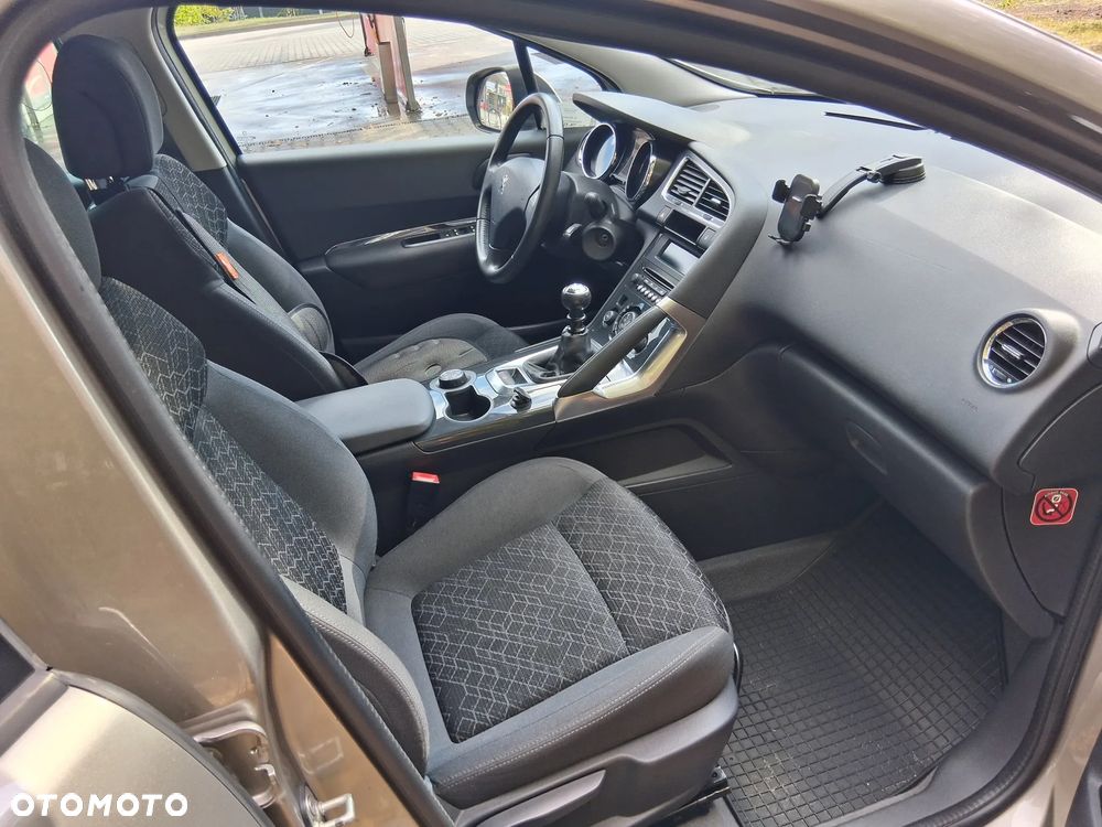 Peugeot 3008 2.0 BlueHDi Style - 8