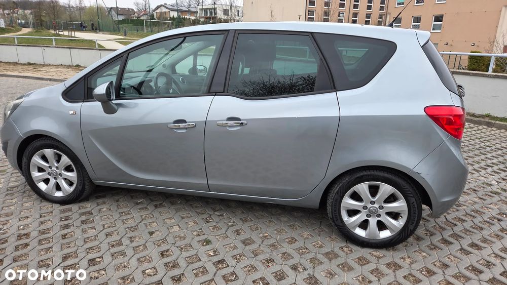 Opel Meriva 1.4 T Cosmo - 2