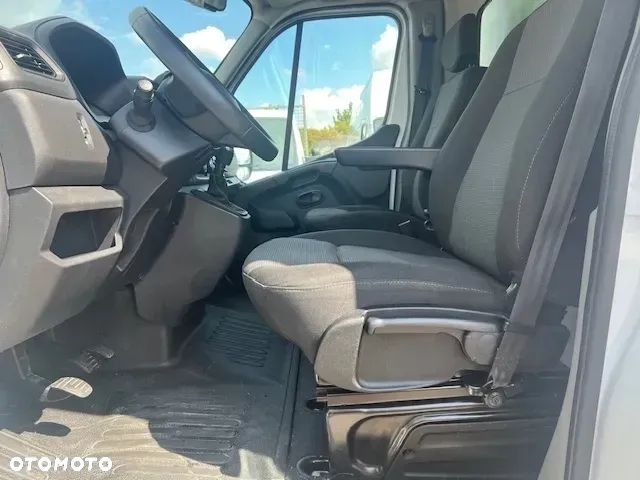 Renault Master kontener 2,3 Dci 130 KM klima tempomat - 7