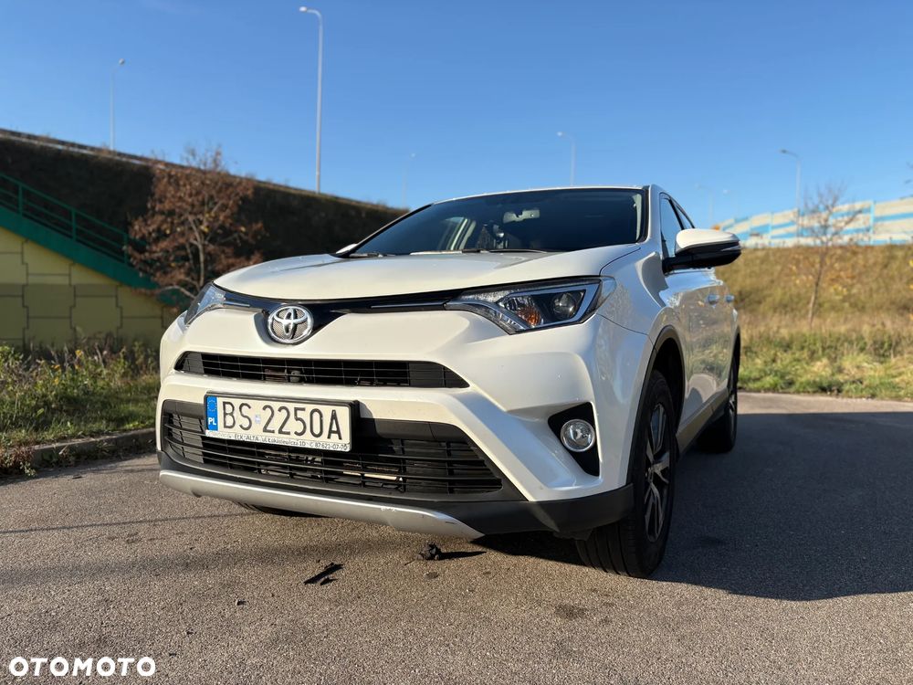Toyota RAV4 - 2