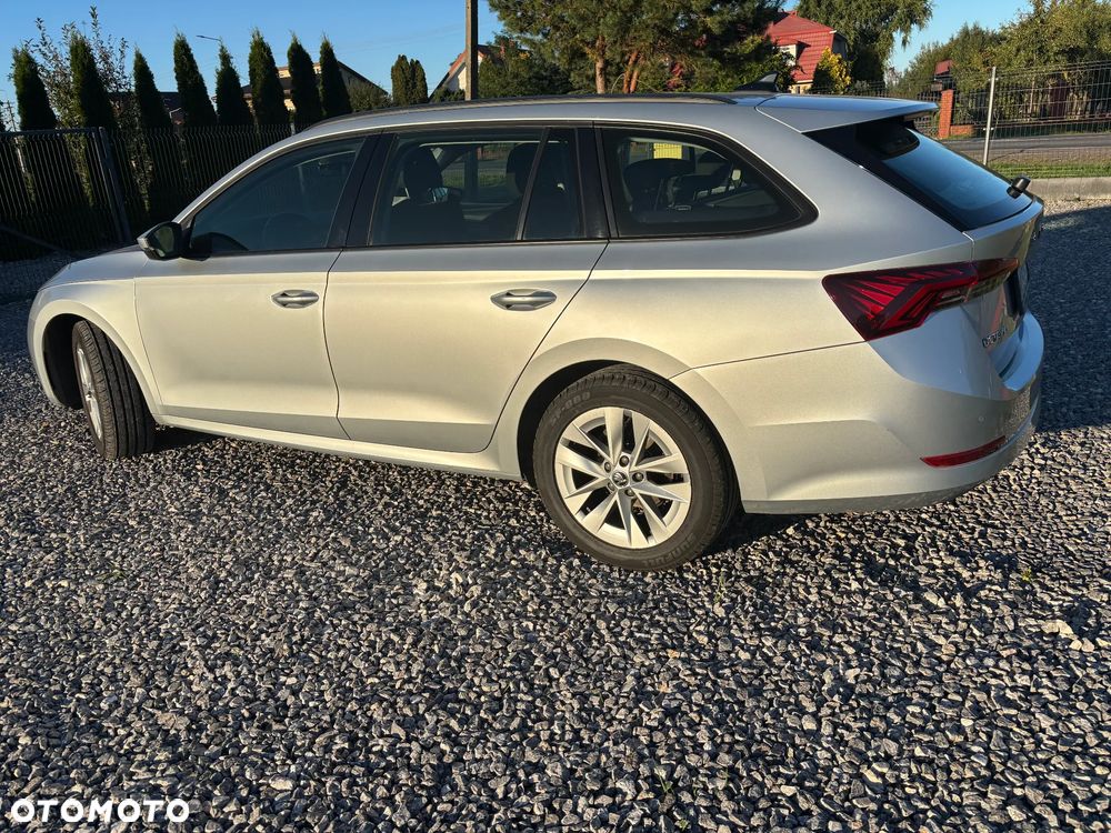 Skoda Octavia 2.0 TDI Ambition - 4
