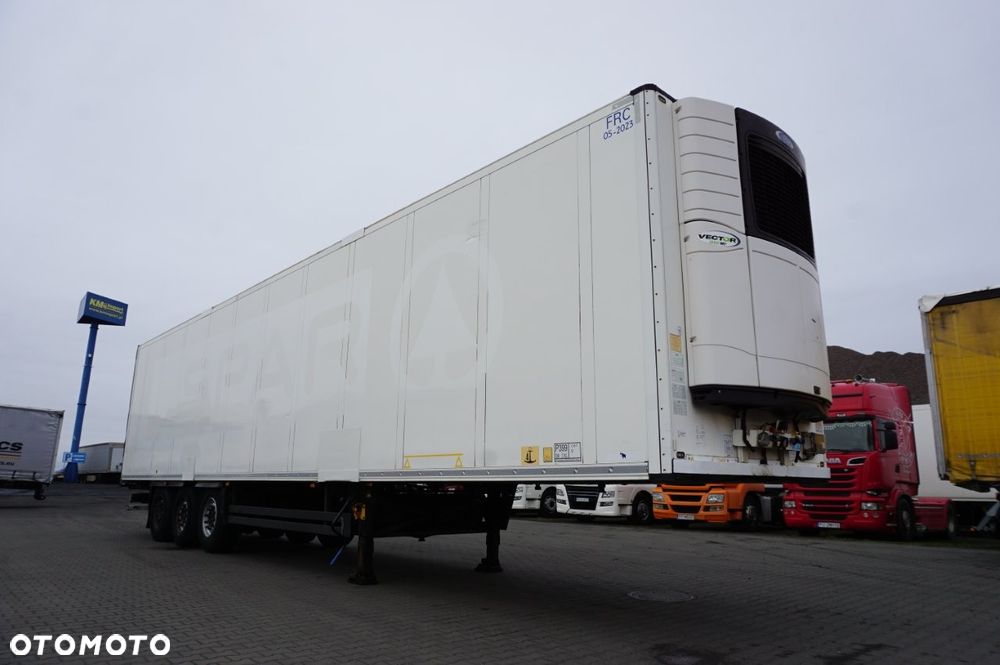 Schmitz Cargobull CHŁODNIA MULTITEMPERATURA * Carrier Vector 1950 * 2017 - 1