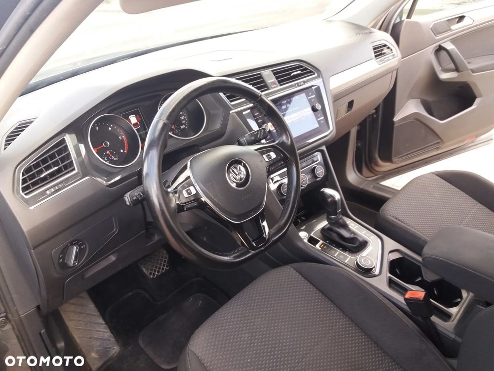 Volkswagen Tiguan Allspace 2.0 TDI 4Mot SCR Comfortline DSG - 10