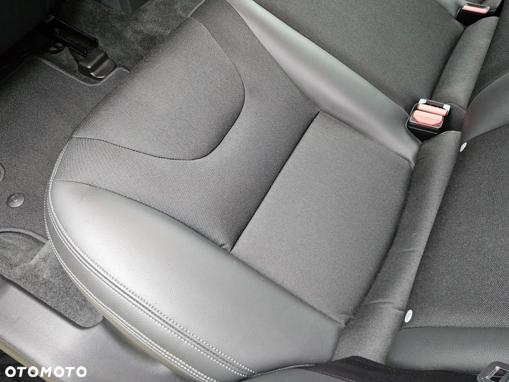 Volvo V60 T3 Momentum - 28
